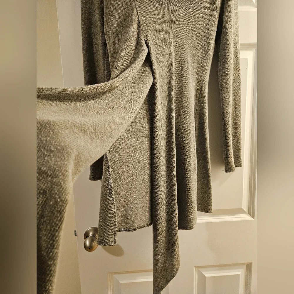 Mishu Gray Hooded Knit Sweater With Asymmetrical Hem, Women's Size S - Picture 6 of 7